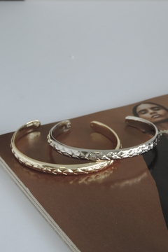 Bracelete Texturas Losango na internet