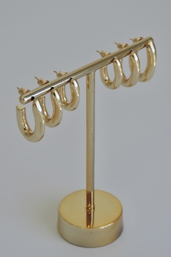 Argola Oval Amassada na internet