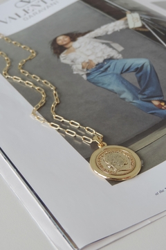 Colar Pingente Medalha - Boug Acessórios