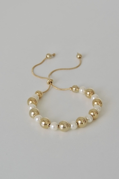 Pulseira Gravatinha Esferas e Pérolas - comprar online