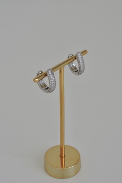 Argola Click Oval Cravejada - Boug Acessórios