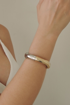 Bracelete Ondas na internet