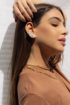 Brinco Earcuff Pérolas M