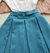 Saia Midi Pregas Azul Cerúleo - comprar online