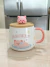 Caneca Porquinho com Tampa e Colher - loja online