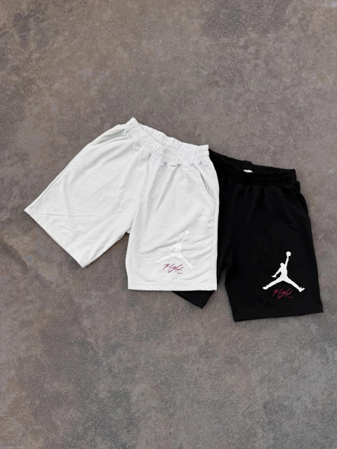 Bermuda Jordan Logo - comprar online