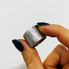 Anillo Cinta Rugoso