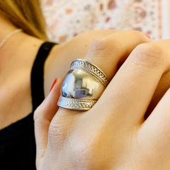 Anillo Mona
