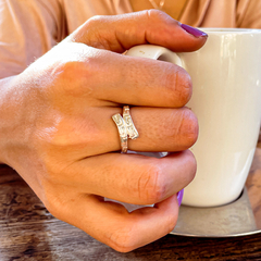 Anillo Trama en internet