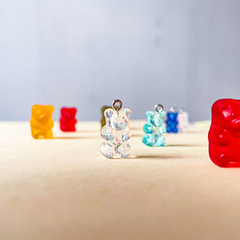 Cadenita + Dije Gummy Bear en internet