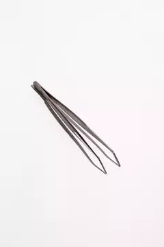 Pinza en Forma de V en internet