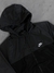 Jaqueta importada padrão premium com logo bordada e bolsos com zíper - 048 STORE