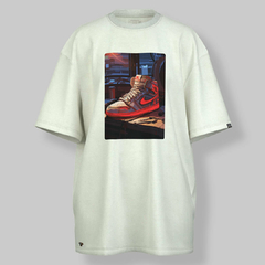 T-Shirt OVERSIZED AJ's Futuristic Anime Cards AJ1 Orange - SNEAKERSHIRTS