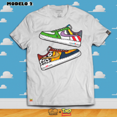 T-Shirt SNEAKERSHIRTS X TND SNEAKERS 9Y MODELO 2 - comprar online