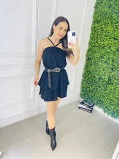 Vestido Lisa na internet
