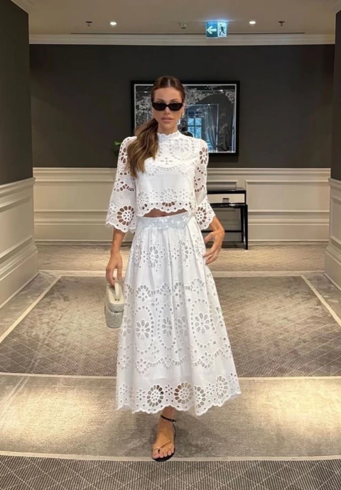 Saia mídi Lase All White - comprar online