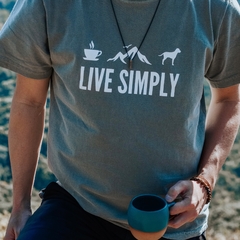 Camiseta Live Simply - Dog Hypster1