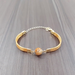 Pulseira Capim Dourado e Pedra Natural Jaspe Madeira 10mm . Código P426.