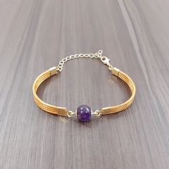 Pulseira Capim Dourado e Pedra Natural Ametista 10mm . Código P422.