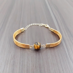 Pulseira Capim Dourado e Pedra Natural Olho de Tigre 10mm . Código P421