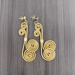 Brinco Capim Dourado. Código B11.