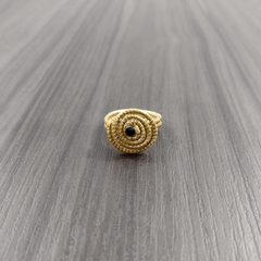 Anel Caracol Capim Dourado 4mm com Strass Preto. Código A36.