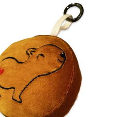 Pingente de Bolsa Capivara - comprar online