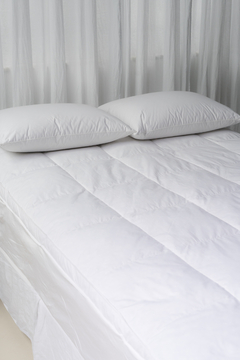 Pillow Top Toque de Pluma 233 Fios 100% Algodão - comprar online