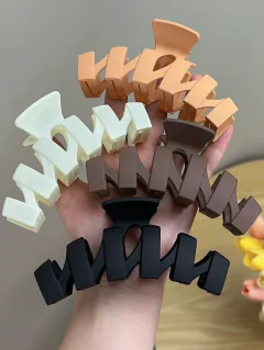 PINZAS/BROCHES PARA EL CABELLO - comprar online