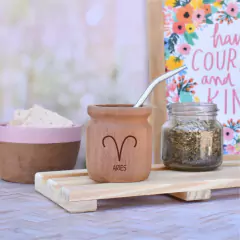 MATE DE ALGARROBO - HORÓSCOPO - La Bolucompra