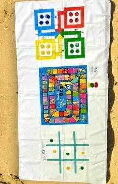 Lona didáctica con 3 juegos