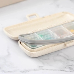 Estuche Pastillero Portátil en internet