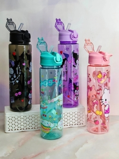 Botellas Infantiles Sanrio de 750 ML.