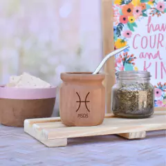 MATE DE ALGARROBO - HORÓSCOPO - La Bolucompra