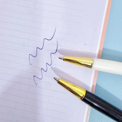 Birome Retractil "Corazón" - comprar online