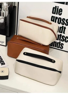 Imagen de Bolso organizador de maquillaje