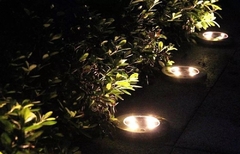 LUZ LED PARA CÉSPED - comprar online