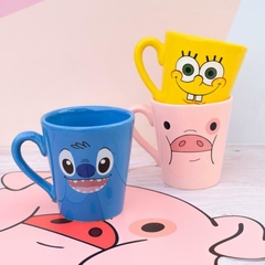Taza de personajes