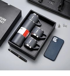 Termo con tres tazas - Vacuum Flask