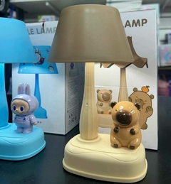 Lámpara Labubu/Capybara en internet