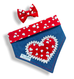Bandana e laço Amor de Jeans para pet