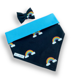 Bandana e laço arco-íris nuvem dupla face azul para pet