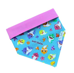 Bandana Baby Shark dupla face rosa para pet