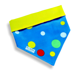 Bandana bolinhas carnaval azul dupla face amarelo para pet