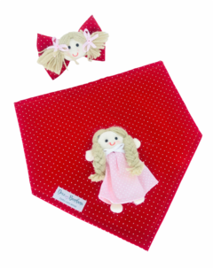 Conjunto vermelho bandana e laço apliques bonequinhas