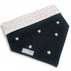 Bandana corações jeans com apliques corações e branco