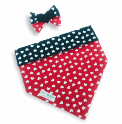 Conjunto bandana corações vermelho preto e laço