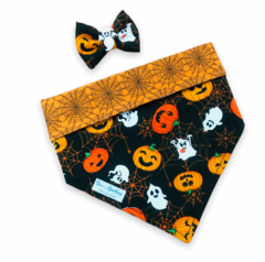 Conjunto bandana Halloween fantasmas e abóboras dupla face teia de aranha e laço