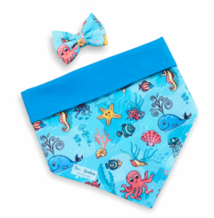 Conjunto bandana fundo do mar dupla face azul e laço