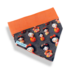 Bandana kokeshi fofinha dupla face laranja para pet - comprar online